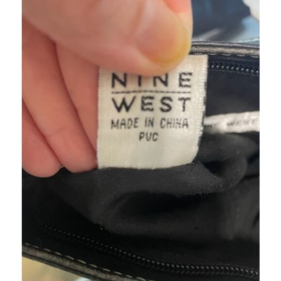 Nine West Leather Small Black Shoulder Purse Crossbody Silver Hardware Bag - Picture 8 of 11